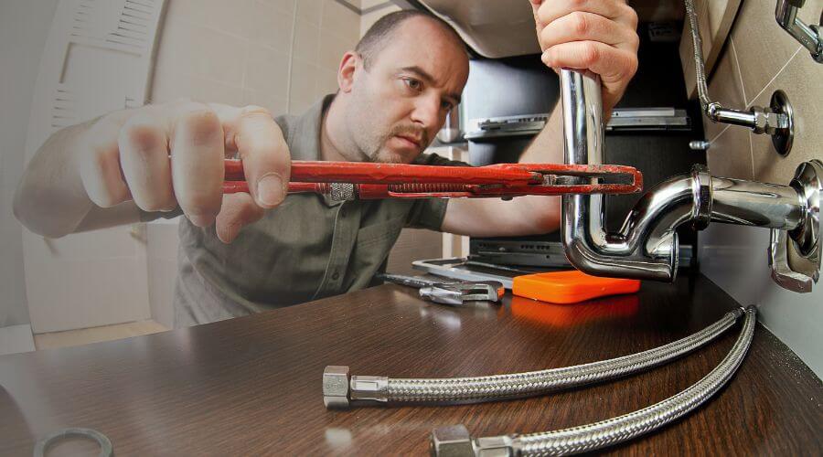Professional expert plumbing services in Freelandville, IN